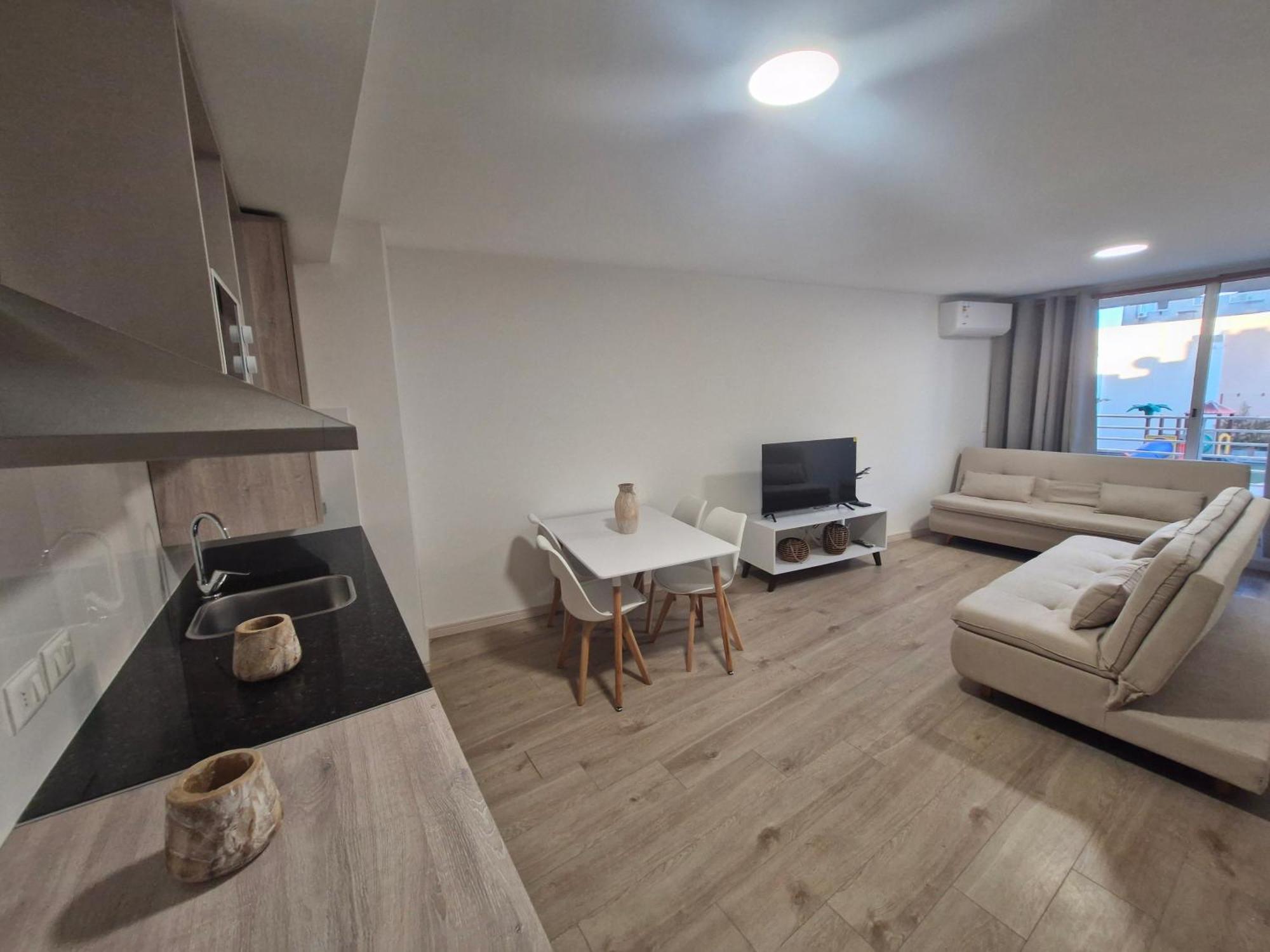 Funcional, Centrico Y Elegante Apartamento Montevideo